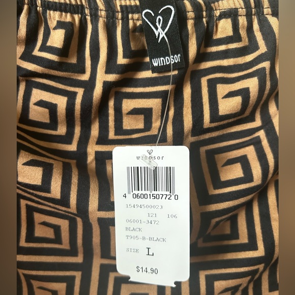 Windsor 2 piece set! - Picture 3 of 7